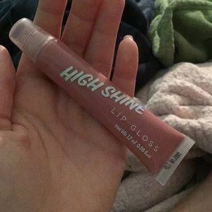 Forever 21 Makeup - lip gloss Forever 21 Makeup - lip gloss
